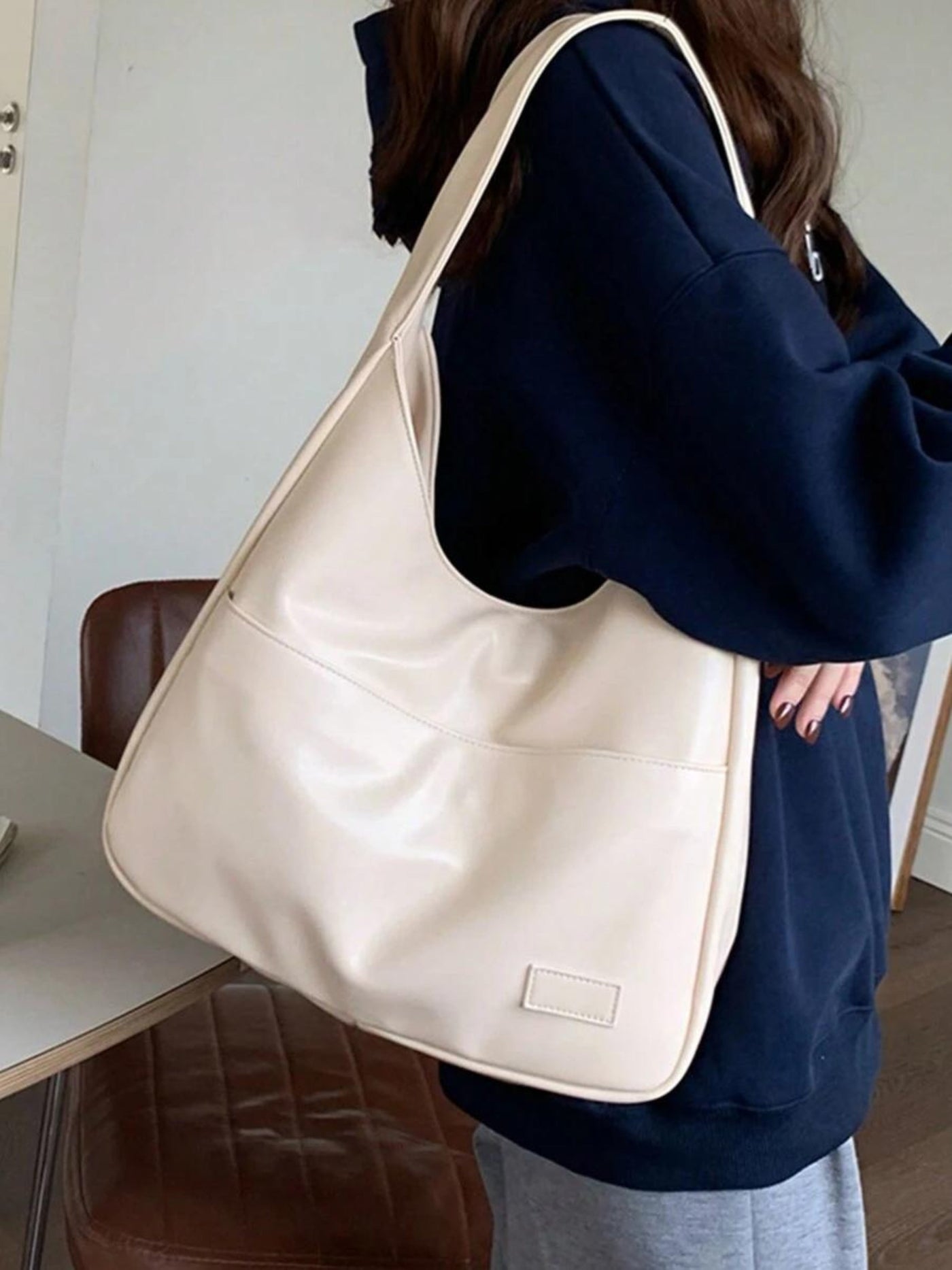 Lina Shoulder Bag