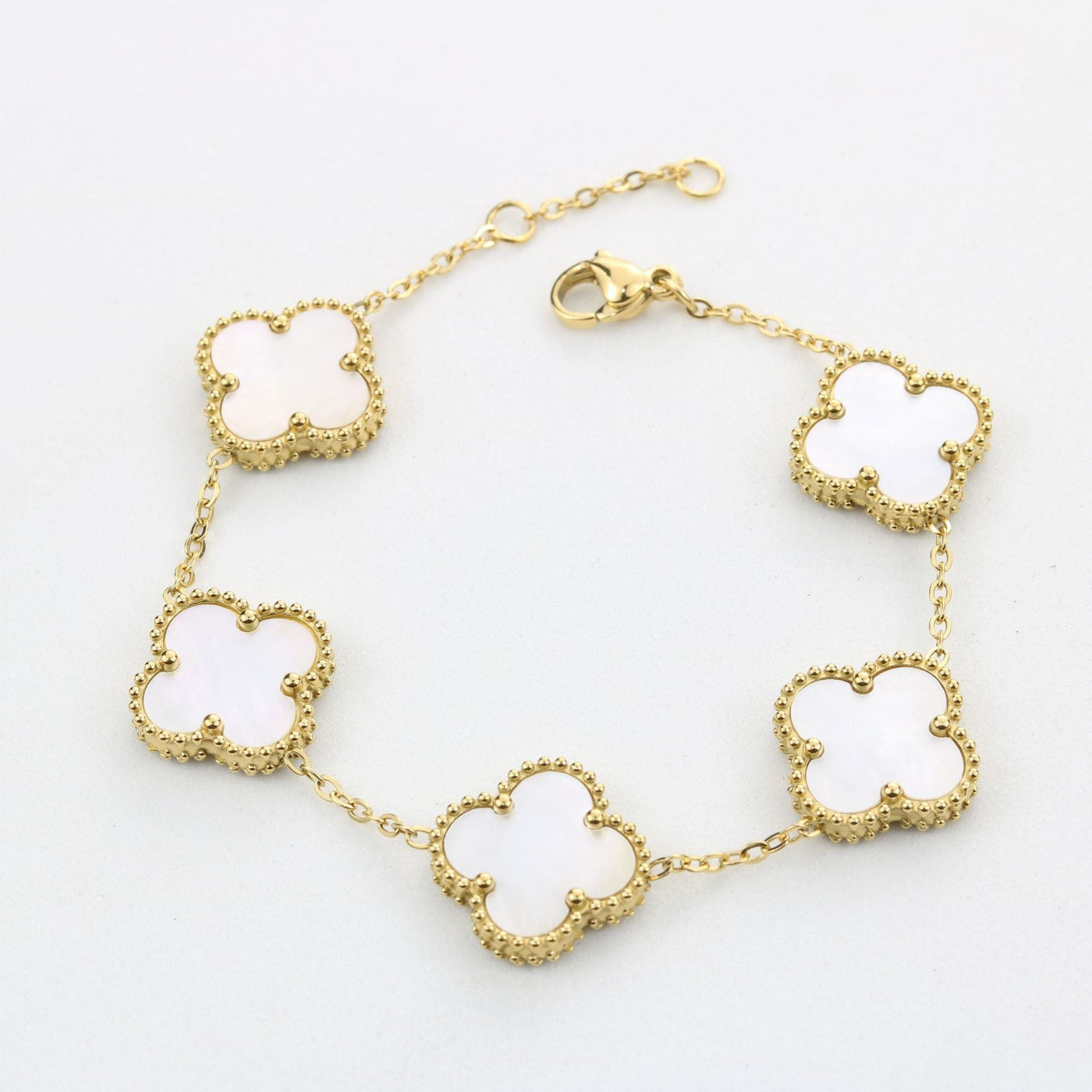 Lucky Clover Bracelet White